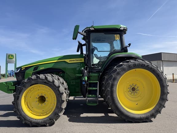 Image of John Deere 8R 340 Primary image