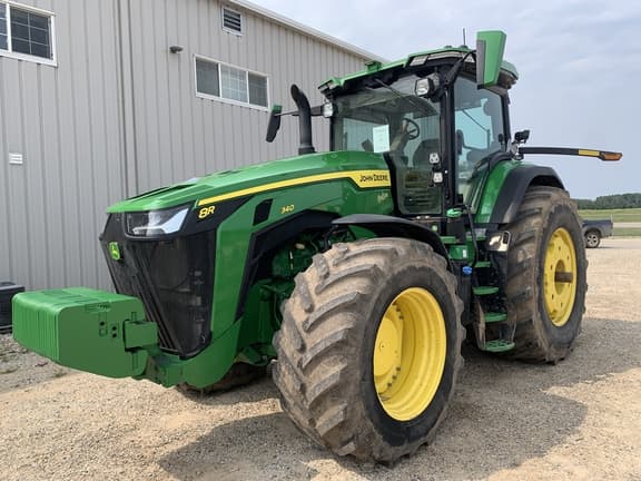 Image of John Deere 8R 340 equipment image 2