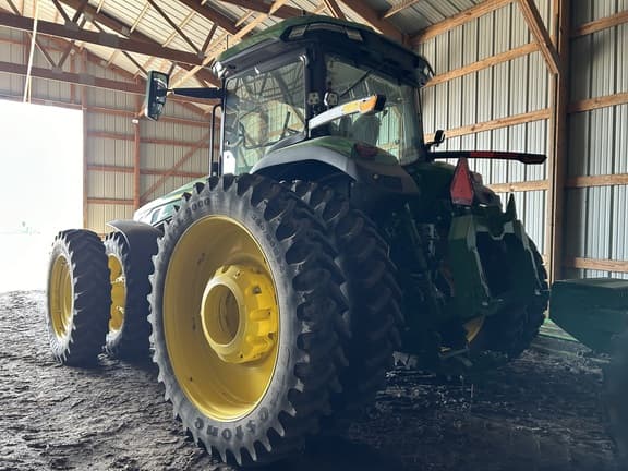 Image of John Deere 8R 340 equipment image 2
