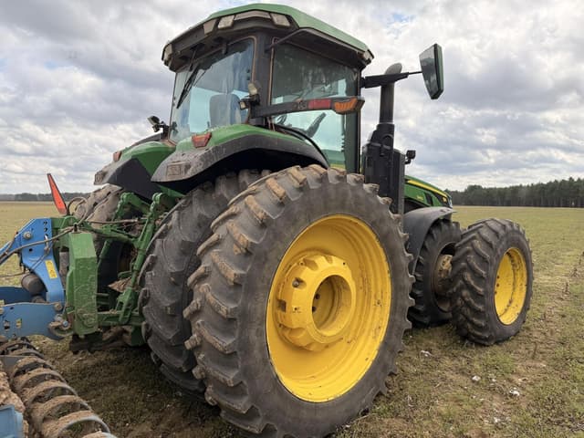 Image of John Deere 8R 340 equipment image 2