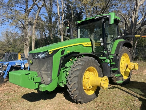 2023 John Deere 8R 340 Equipment Image0