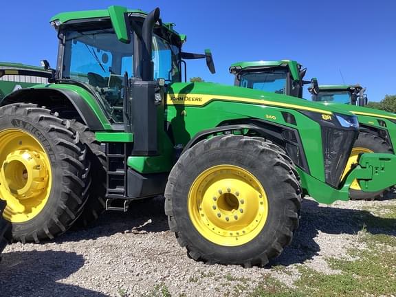 Image of John Deere 8R 340 equipment image 1