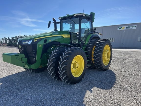 2023 John Deere 8R 340 Equipment Image0