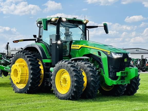 Image of John Deere 8R 340 Primary image