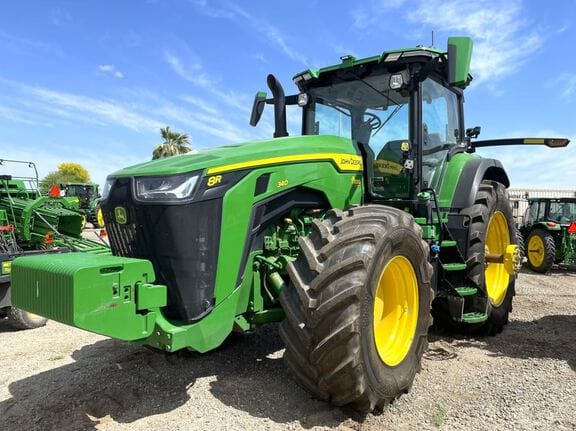 2023 John Deere 8R 340 Equipment Image0