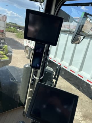 Image of John Deere 8R 340 equipment image 4