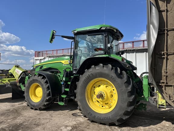 Image of John Deere 8R 340 equipment image 1