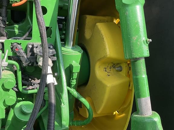 Image of John Deere 8R 370 equipment image 3