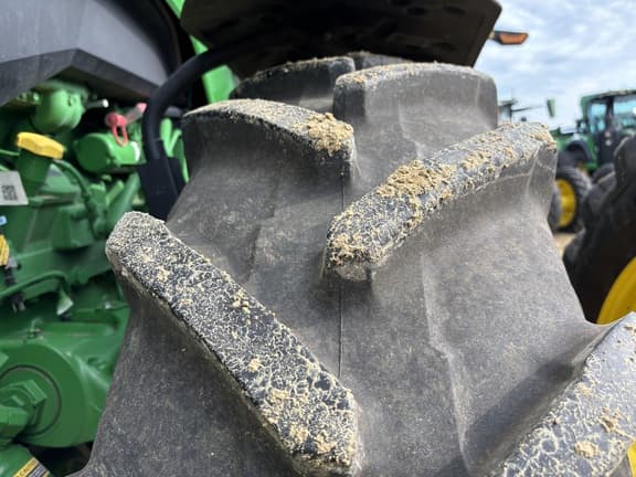 Image of John Deere 8R 370 equipment image 4