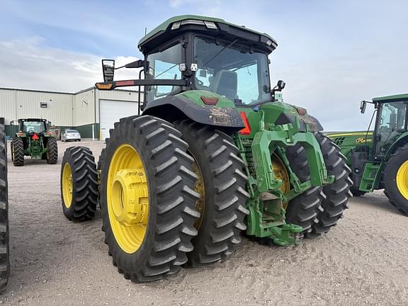 Image of John Deere 8R 370 equipment image 2