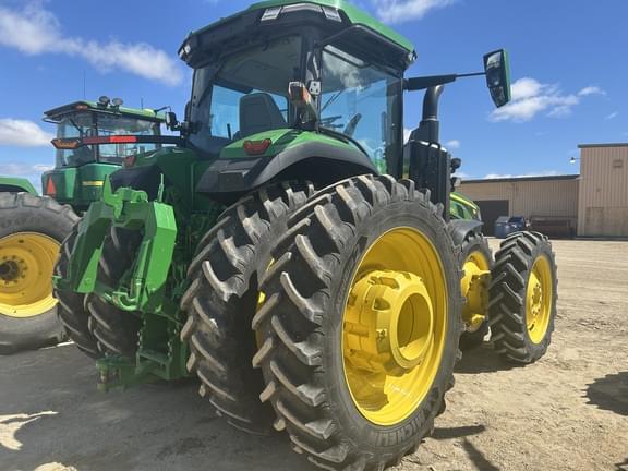 Image of John Deere 8R 370 equipment image 3
