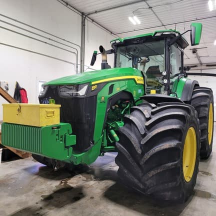 Image of John Deere 8R 370 equipment image 1