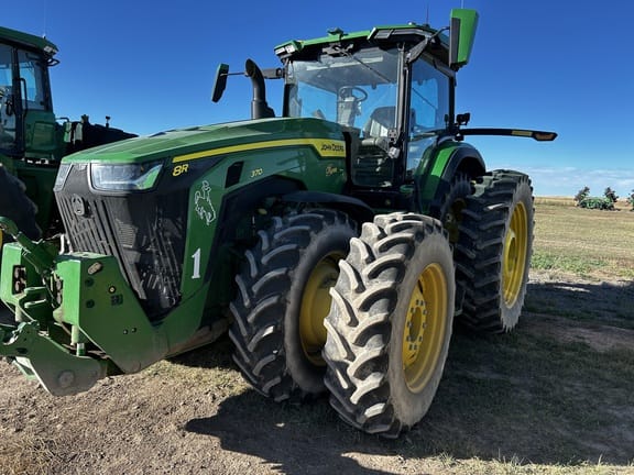 2023 John Deere 8R 370 Equipment Image0