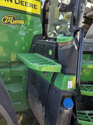 Image of John Deere 8R 370 equipment image 2