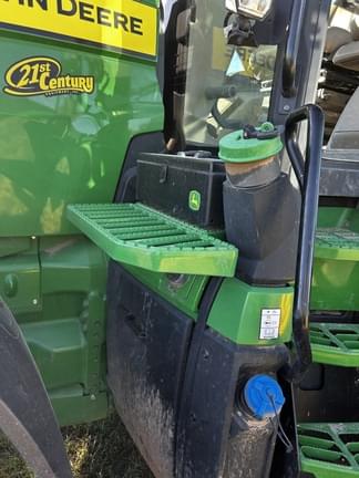 Image of John Deere 8R 370 equipment image 1