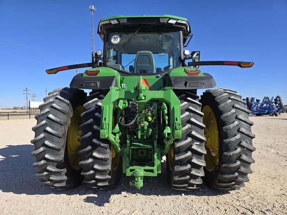Image of John Deere 8R 370 equipment image 3