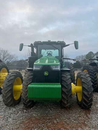 2023 John Deere 8R 370 Equipment Image0