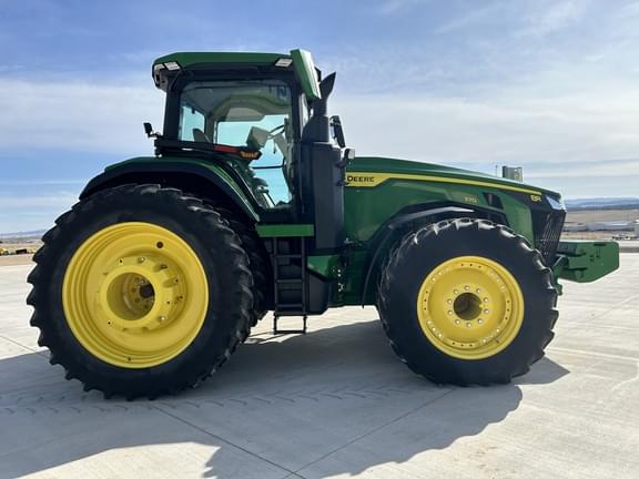 Image of John Deere 8R 370 equipment image 2