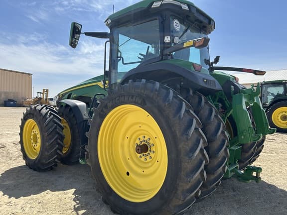 Image of John Deere 8R 370 equipment image 3