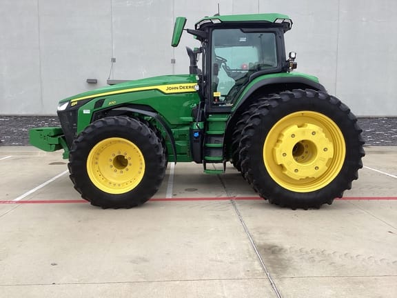 2024 John Deere 8R 370 Equipment Image0