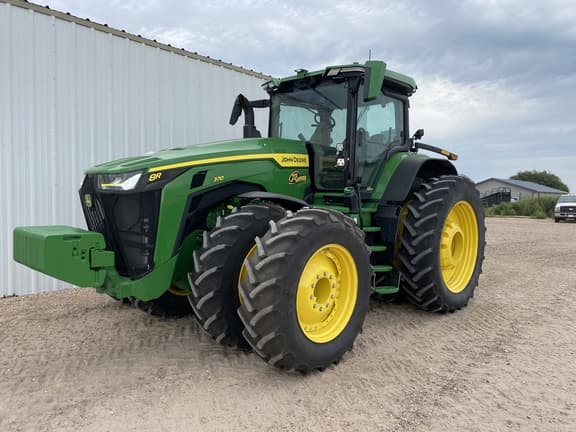 Image of John Deere 8R 370 Primary image