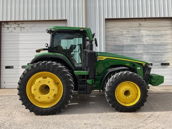 Image of John Deere 8R 370 equipment image 3