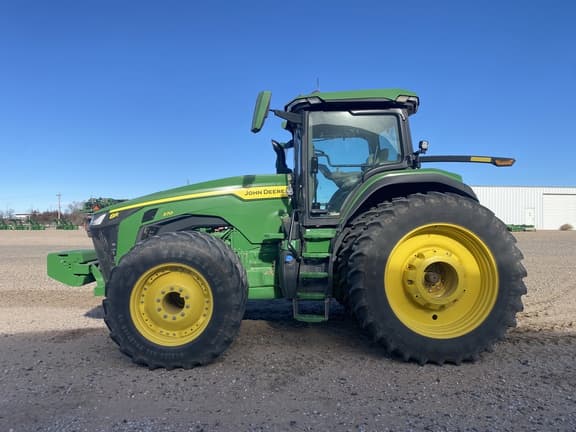 Image of John Deere 8R 370 equipment image 2