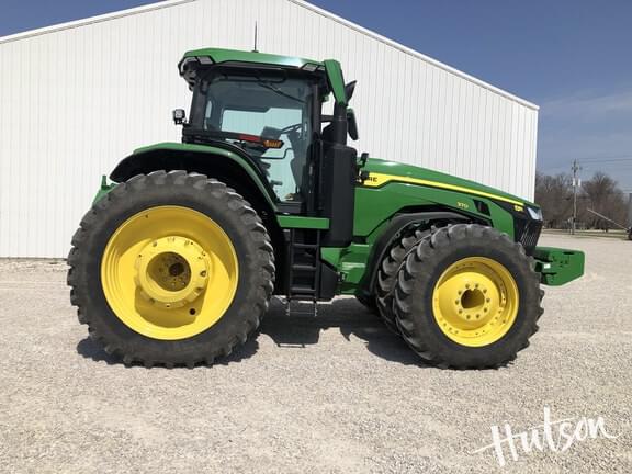 Image of John Deere 8R 370 equipment image 2