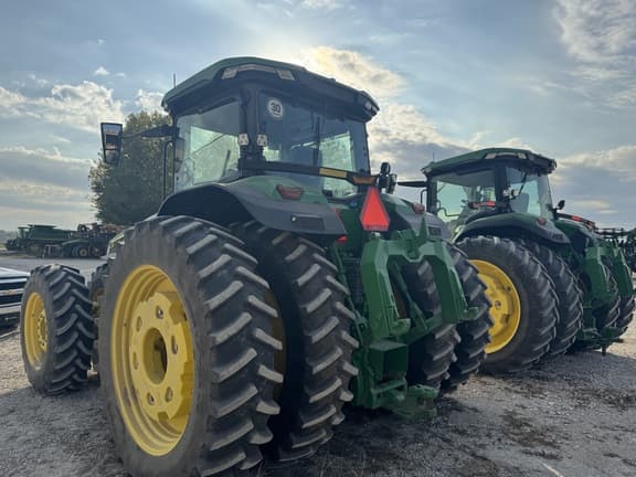 Image of John Deere 8R 370 equipment image 2