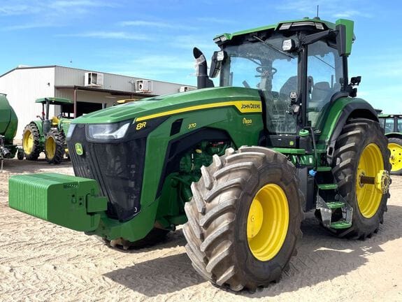 2023 John Deere 8R 370 Equipment Image0