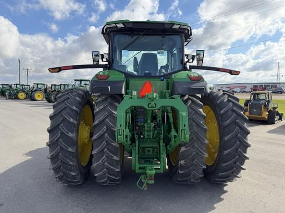 Image of John Deere 8R 370 equipment image 3