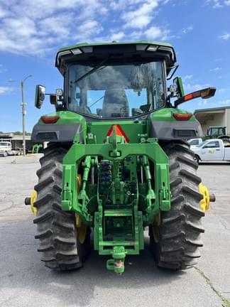 Image of John Deere 8R 370 equipment image 4