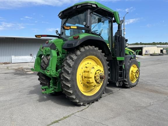 Image of John Deere 8R 370 equipment image 3