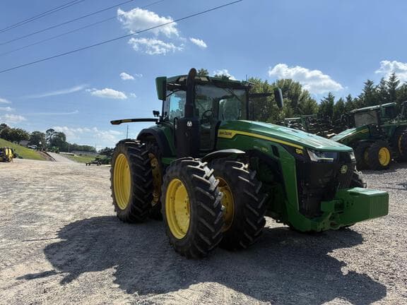 Image of John Deere 8R 370 equipment image 1