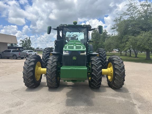 Image of John Deere 8R 410 equipment image 2