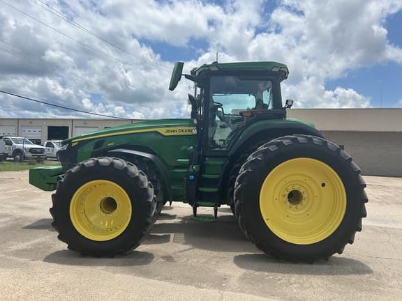 Image of John Deere 8R 410 Primary image