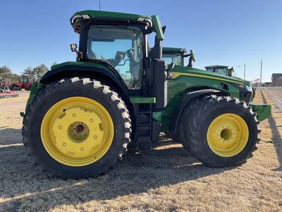 2023 John Deere 8R 410 Equipment Image0