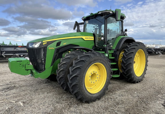 Image of John Deere 8R 410 Primary image