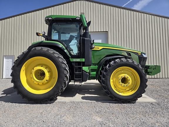 Image of John Deere 8R 410 Primary image