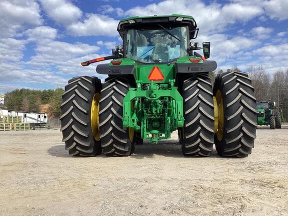 Image of John Deere 8R 410 equipment image 4