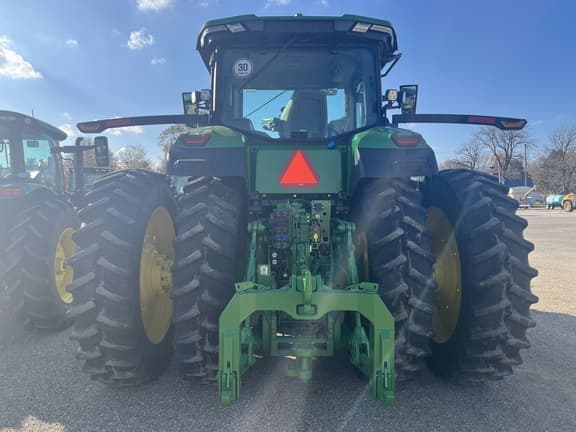 Image of John Deere 8R 410 equipment image 3