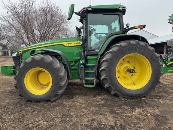 Image of John Deere 8R 410 Primary image