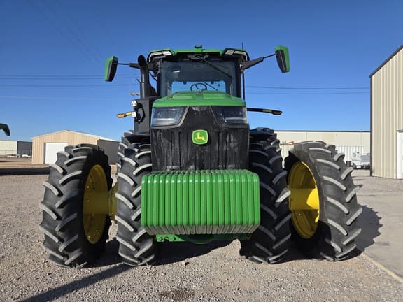 Image of John Deere 8R 410 equipment image 2