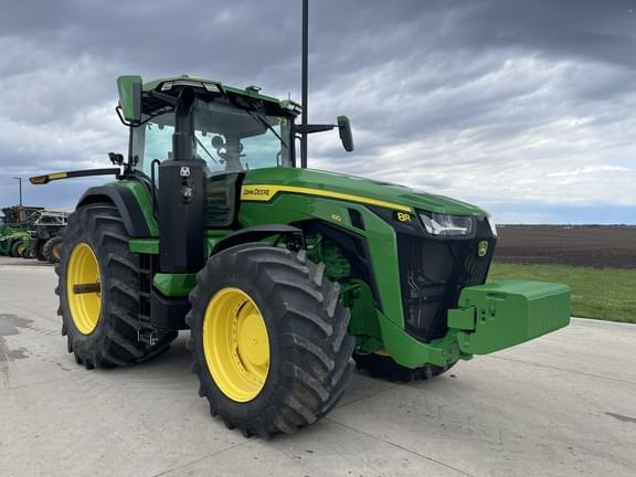 Image of John Deere 8R 410 equipment image 2