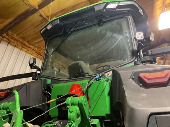 Image of John Deere 8RT 370 equipment image 4