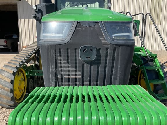 Image of John Deere 8RT 370 equipment image 2