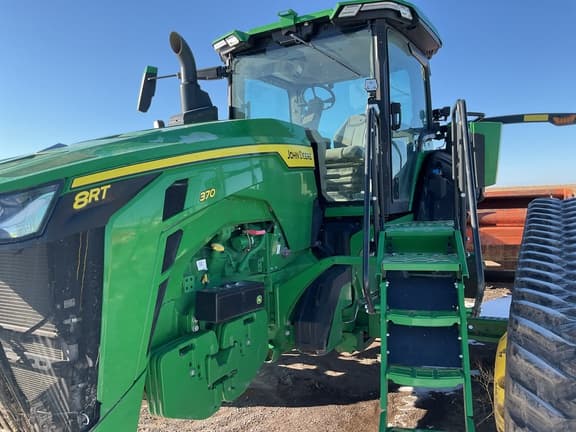 Image of John Deere 8RT 370 equipment image 3