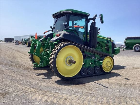 Image of John Deere 8RT 370 equipment image 4