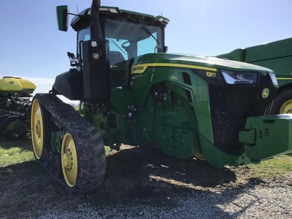 Image of John Deere 8RT 370 equipment image 2