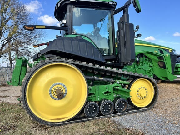 2023 John Deere 8RT 370 Equipment Image0